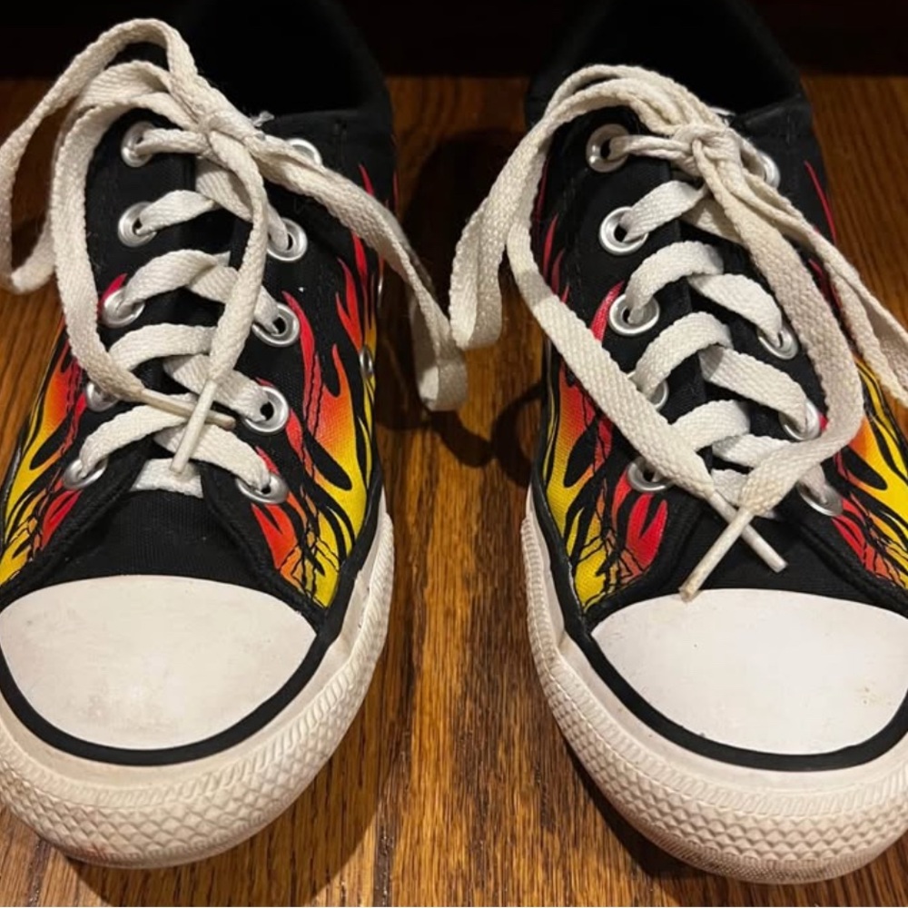 Converse All-Stars Flame Design Sneakers, Size 2 - Picture 3 of 4
